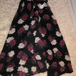 Charlotte Russe long open front skirt w/ shorts